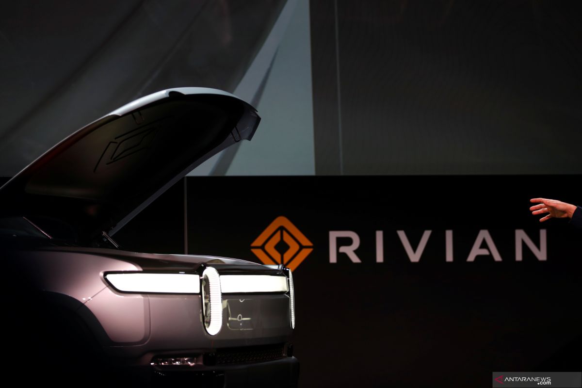 Rivian tunda pengiriman pickup listrik pertama hingga September