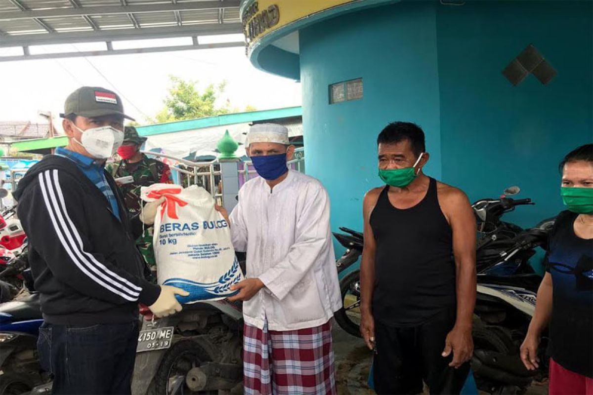 Untuk warga terdampak banjir, Pemkab Barito Utara salurkan beras