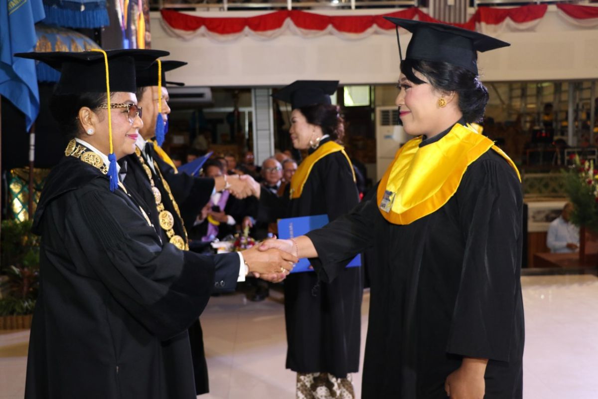 537 mahasiswa Universitas Udayana akan diwisuda secara daring