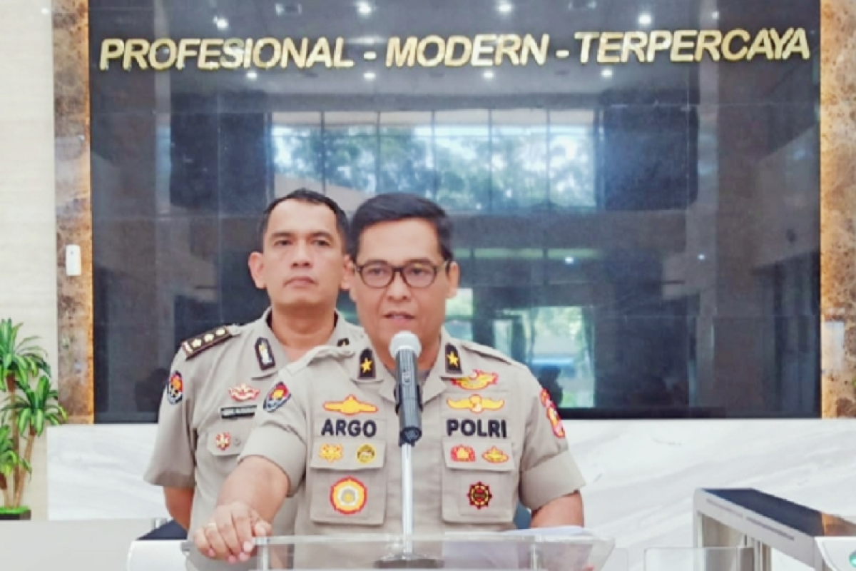 Hasil tes COVID-19 atas perwira tinggi Polri adalah negatif