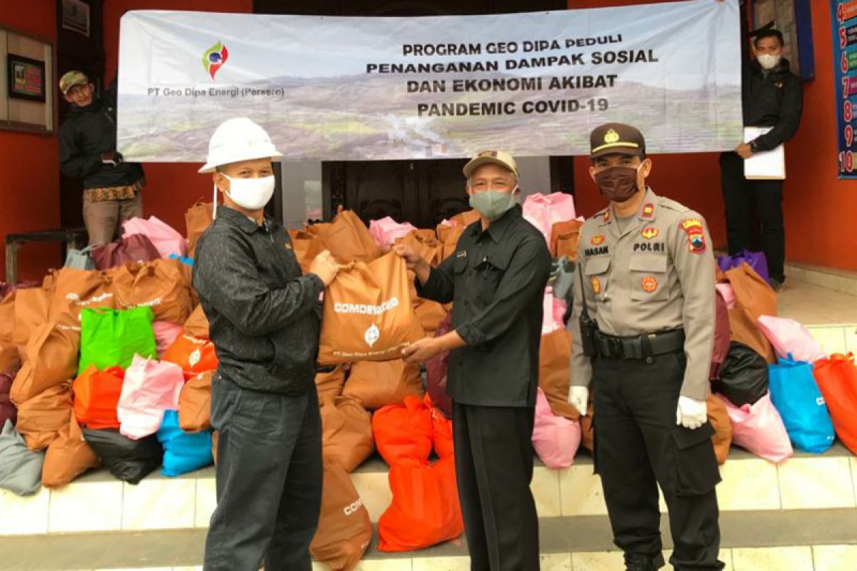 Geo Dipa Unit Dieng salurkan bantuan pangan dalam rangka Ramadhan