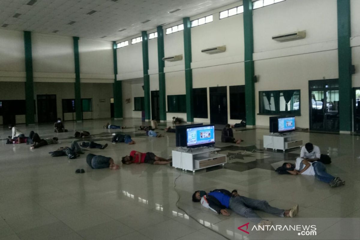 107 warga di Palembang terjaring razia masker dikarantina 24 jam