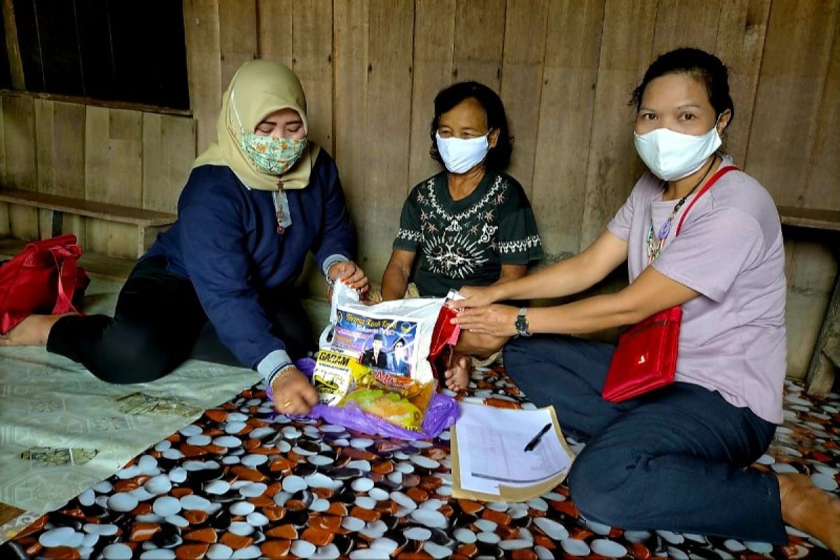 Penyaluran bantuan sembako di Mandau Talawang mulai dilakukan