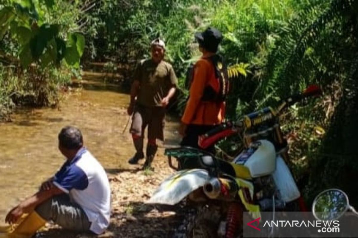 Kakek usia 100 tahun hilang di hutan tim Basarnas Kendari lakukan pencarian