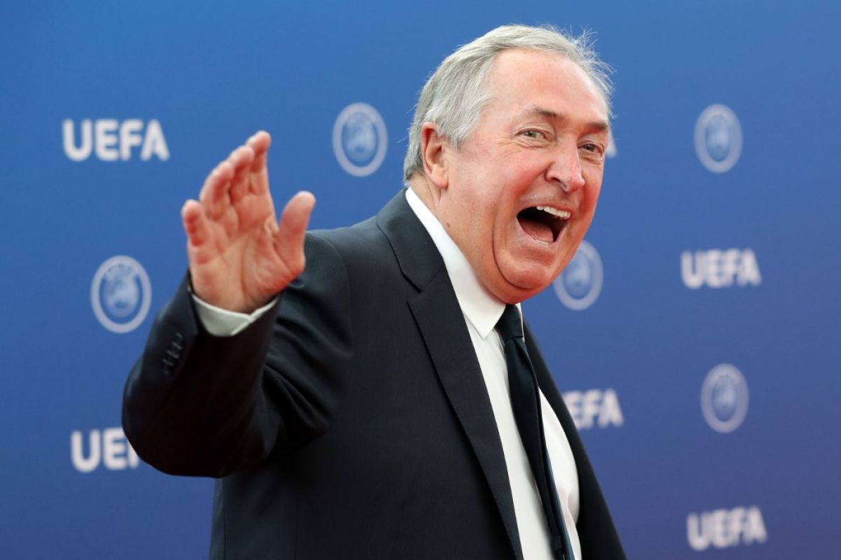 Gerard Houllier nilai juara Liga Inggris harus diberikan kepada Liverpool