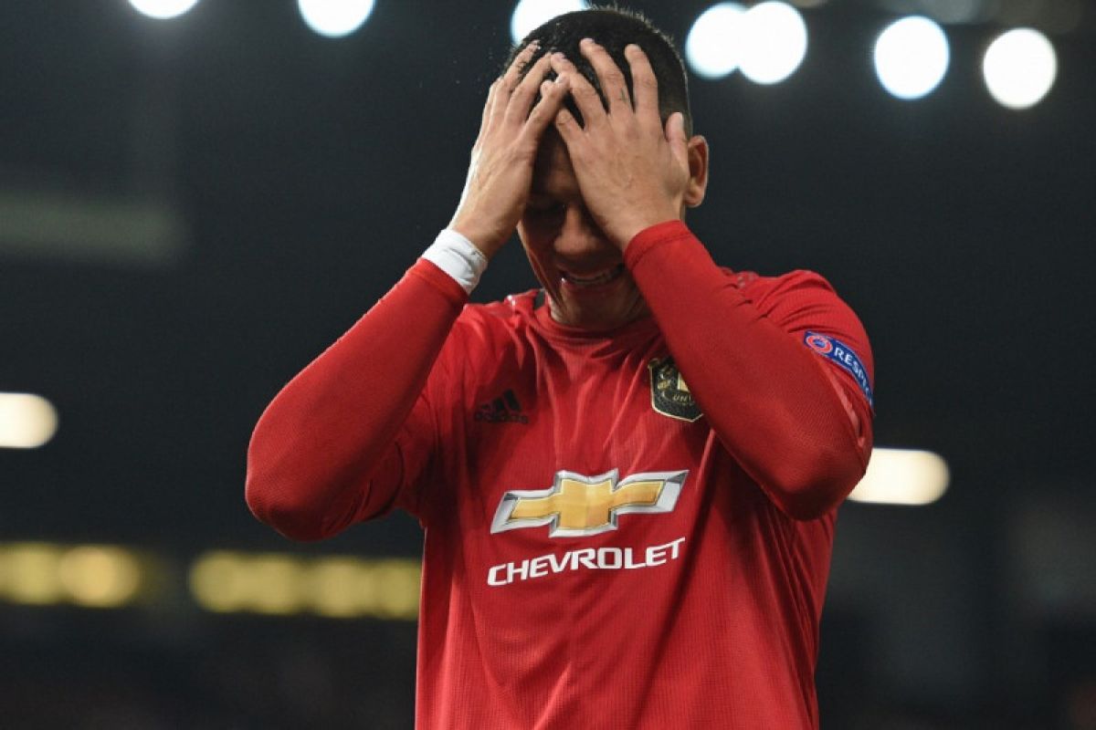 MU panggil  Marcos Rojo kenapa langgar lockdown