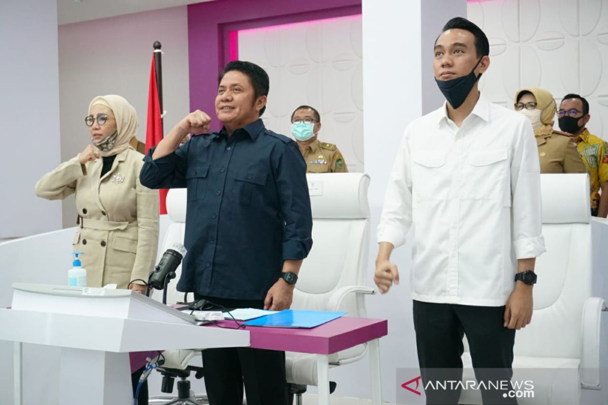 Gubernur Sumsel resmikan aplikasi "Pantau COVID -19SS"