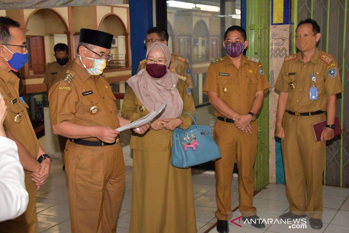 Lantai tiga Pasar Los Batu Kandangan direncanakan untuk mall pelayanan publik