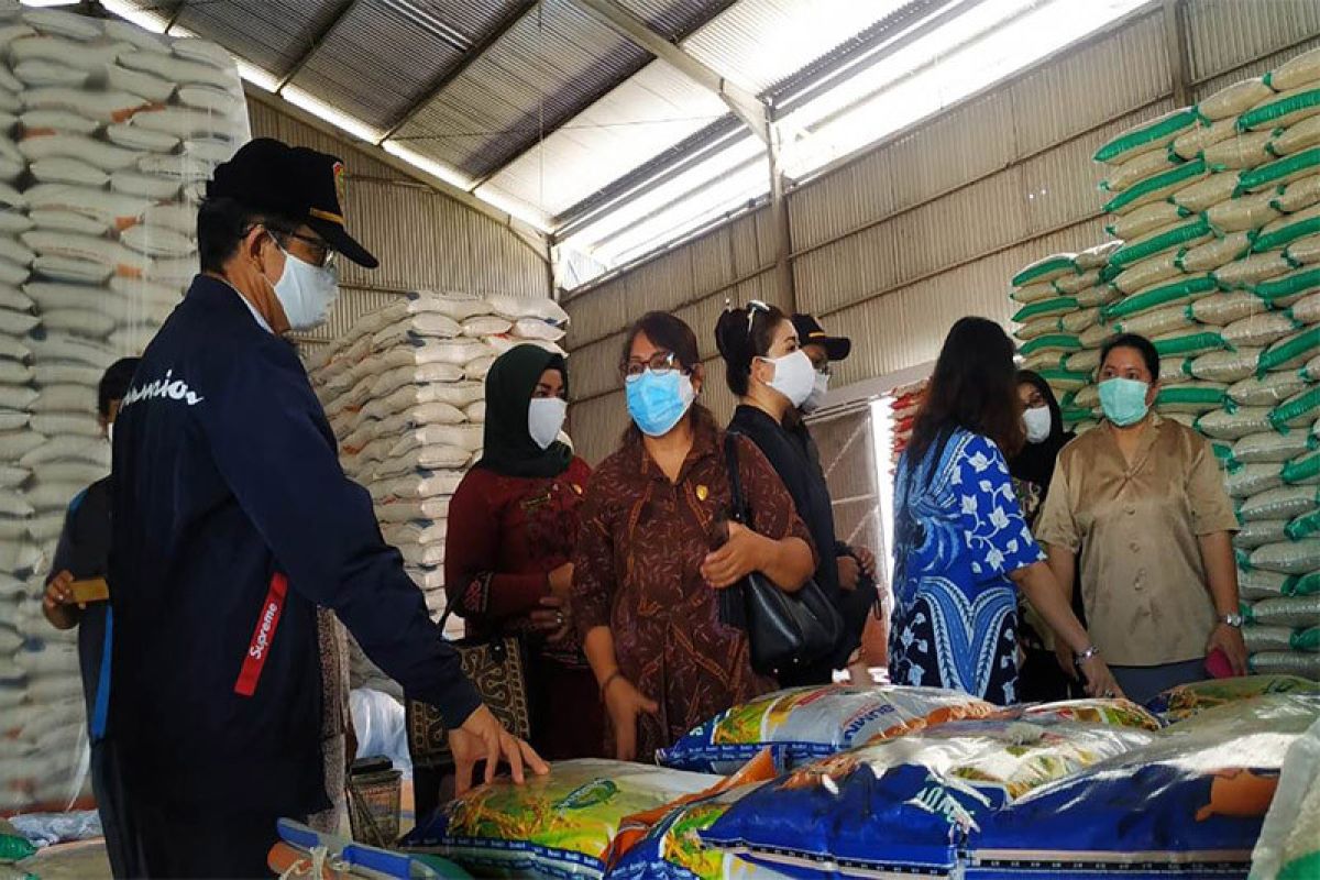 Pansus Pengawasan COVID DPRD Kalteng pantau ketersedian pangan