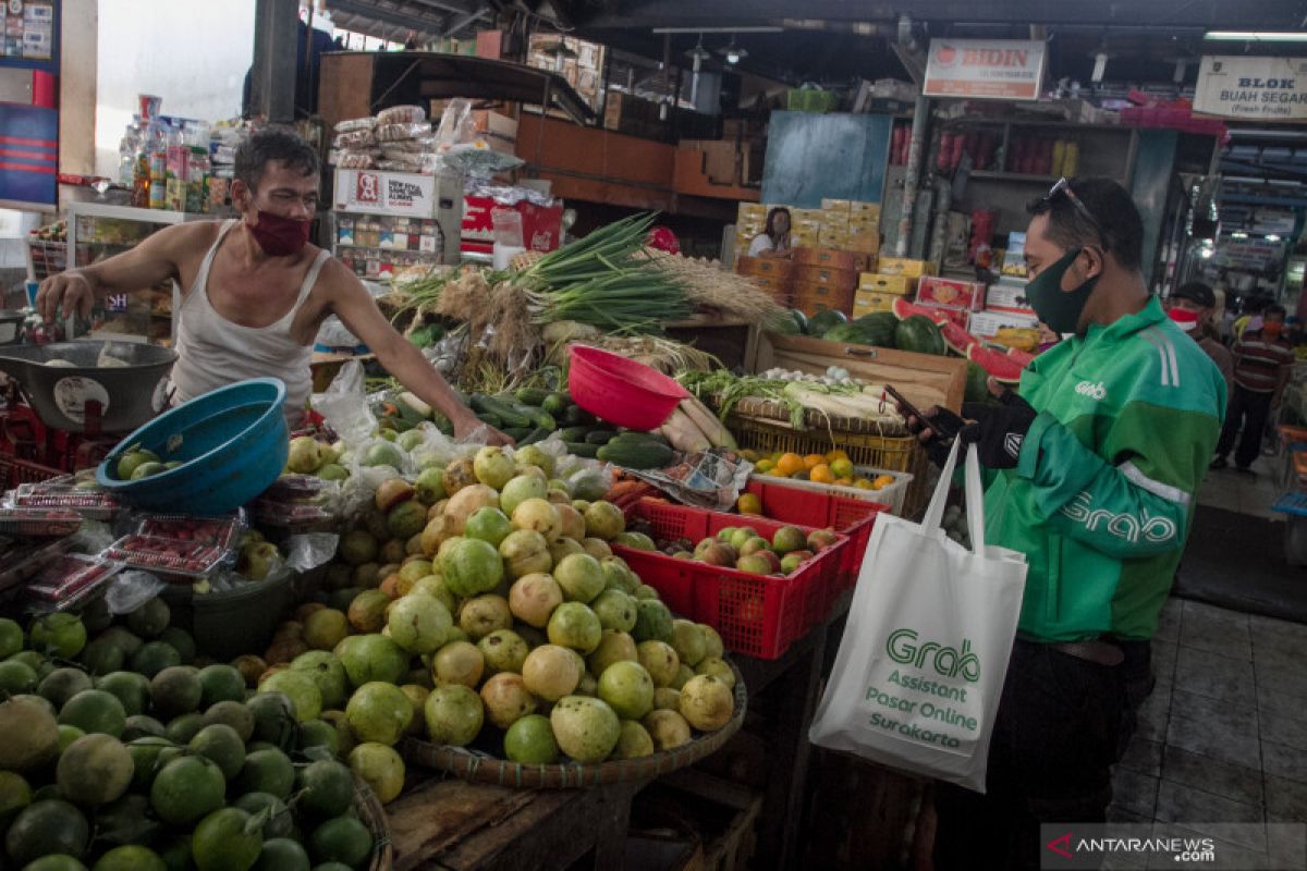 Patungan Untuk Berbagi THR: Tokopedia, OVO dan Grab kumpulkan donasi Rp2,5 miliar