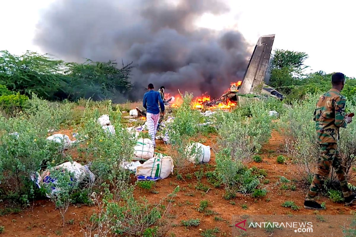 Pesawat kargo jatuh di Sudan Selatan, tewaskan lima orang