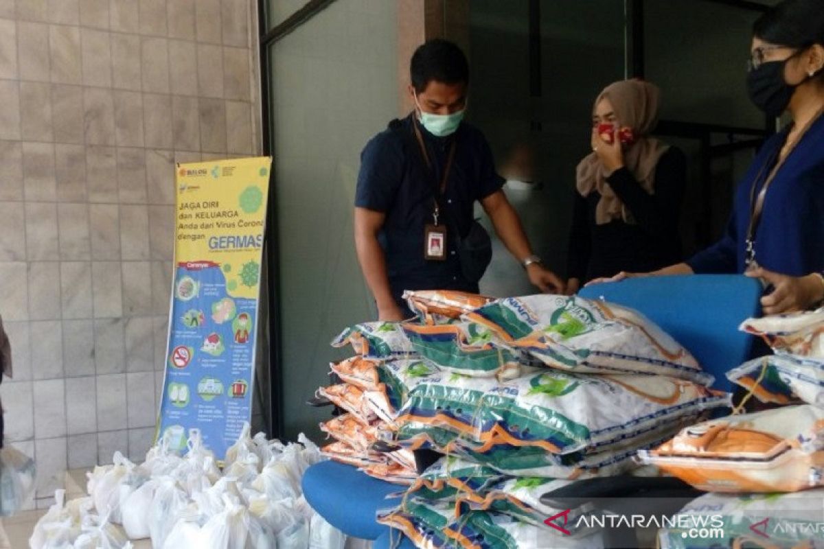 Warga Pekanbaru bisa memanfaatkan pasar daring Bulog