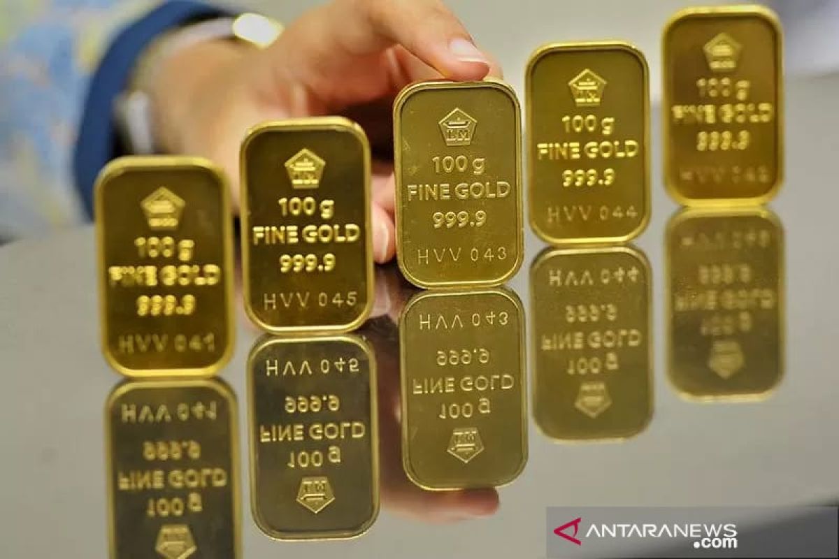 Harga emas Antam naik Rp8.000, bertengger di atas Rp1 juta/gram