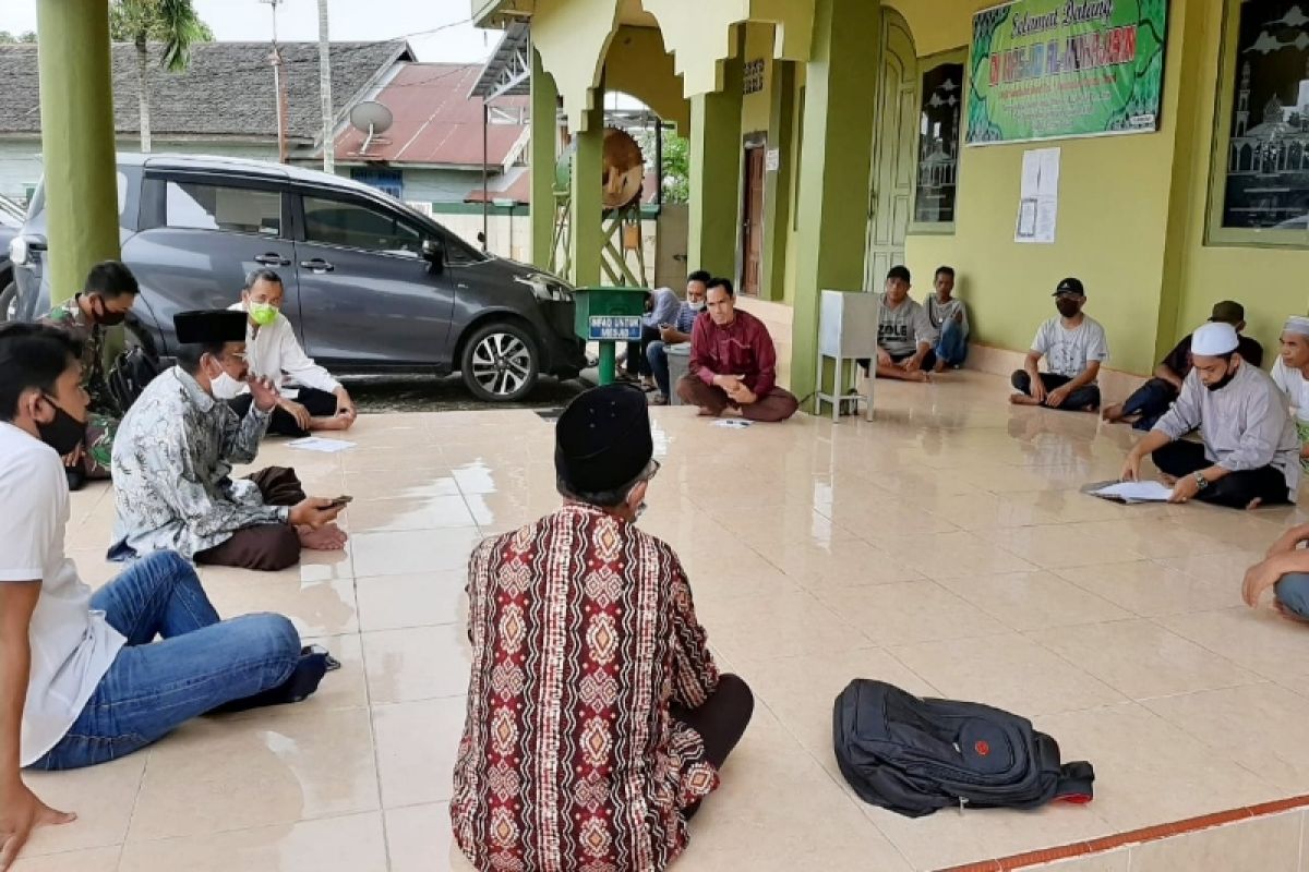 Umat Islam di Kapuas diimbau tidak shalat berjamaah di masjid cegah COVID-19