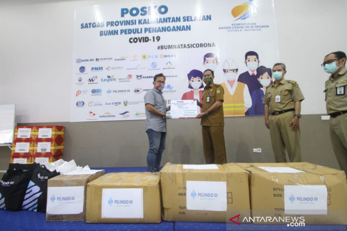 Satgas BUMN melalui Pelindo III donasikan 11.047 APD penanganan COVID-19