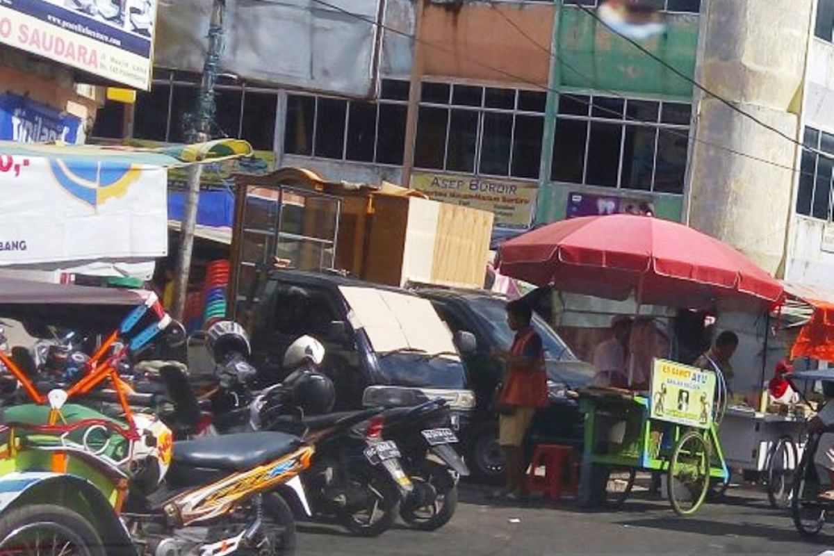 Dinas Perdagangan Palembang atur jarak lapak pasar tradisional