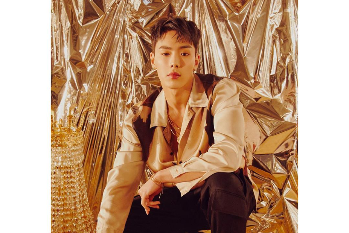 Shownu MONSTA X  cedera punggung, rilis album grup tertunda