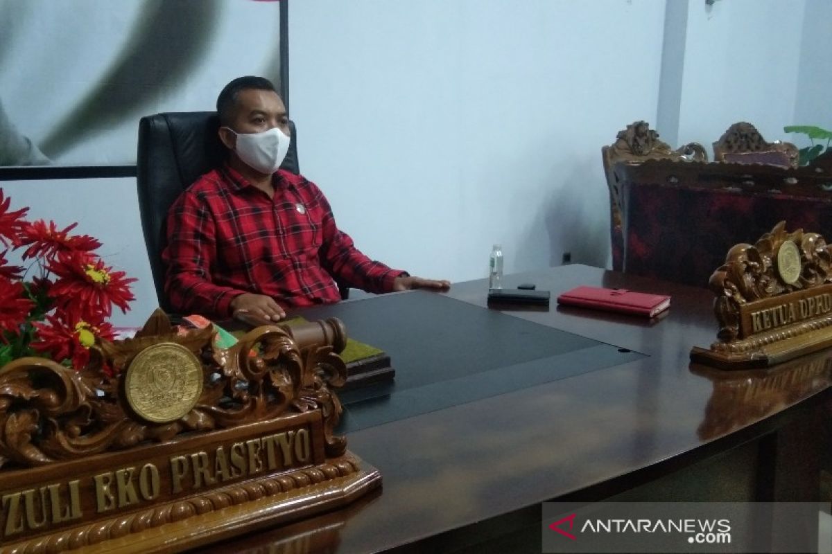 Ketua DPRD Seruyan harapkan ada pemberian penghargaan dan sanksi