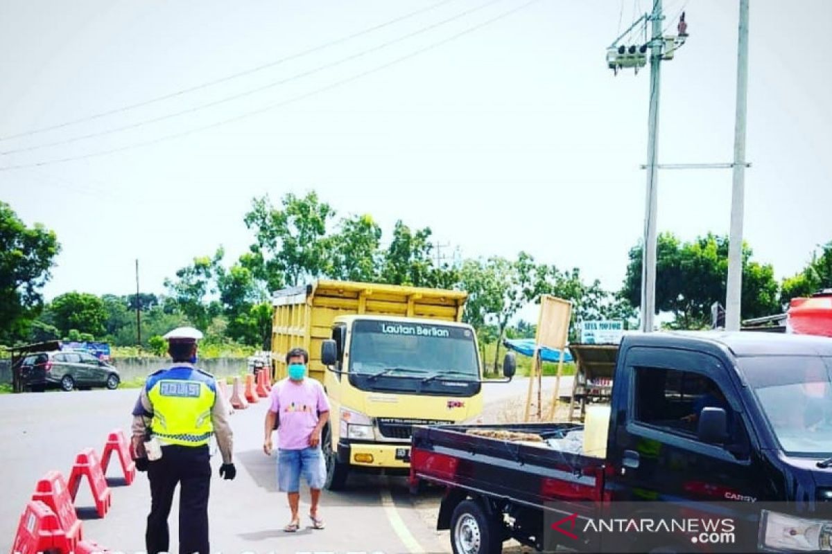 Mudik ke Bengkulu, satu keluarga dari Lampung dipaksa putar arah