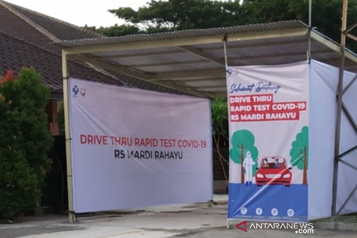 RS Mardi Rahayu Kudus buka layanan "drive thru" tes cepat COVID-19