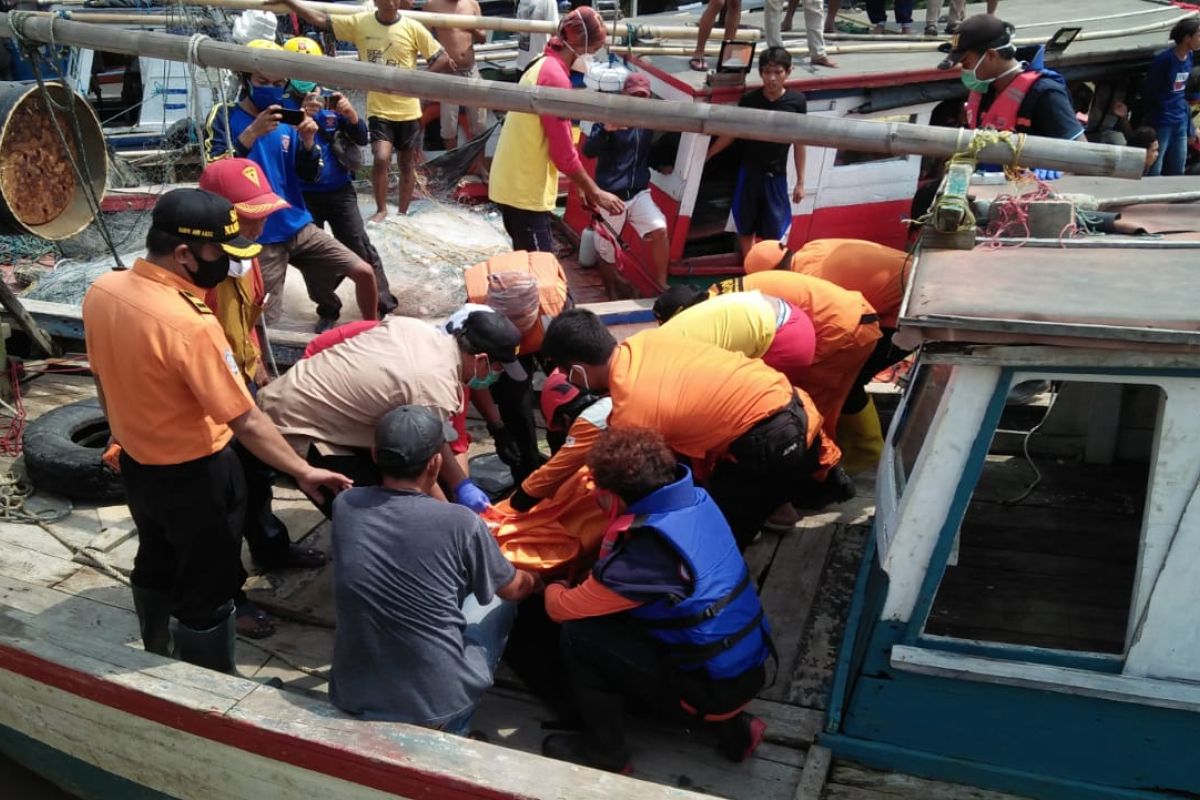 Warga Cilegon yang hanyut pasca banjir ditemukan meninggal di Sungai Panggungrawi