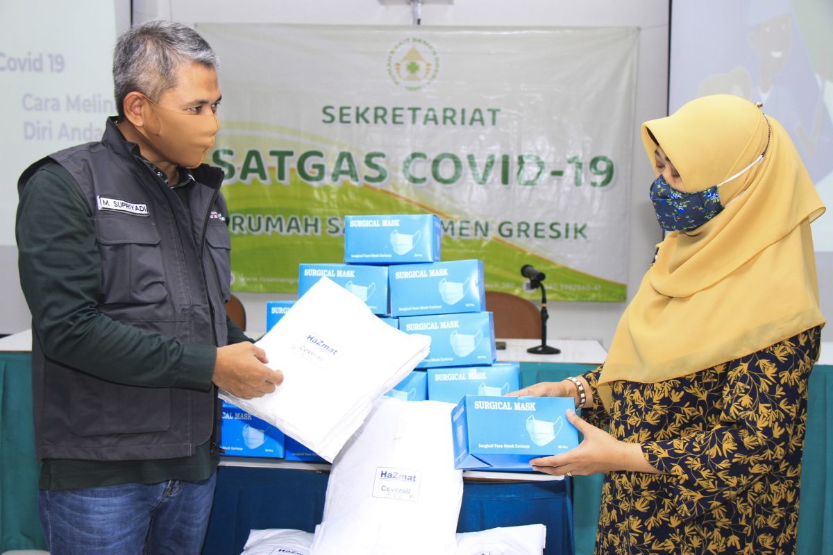 SIG salurkan bantuan ke rumah sakit Gresik dan Lamongan