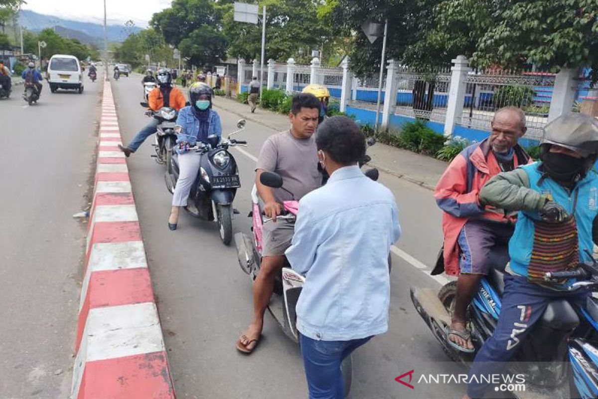 Aksi "1000 Masker Untuk Wamena" digagas komunitas dan pemerintah