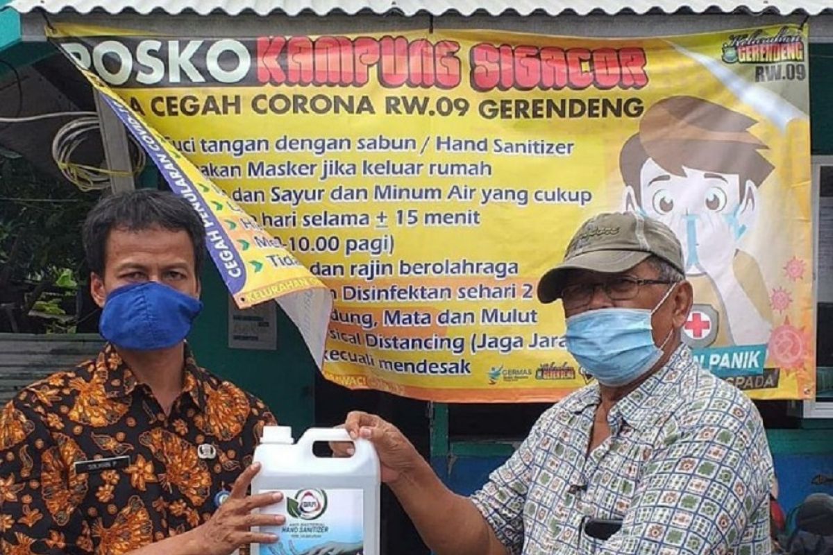 DKP Tangerang bantu KWT Tangerang perlengkapan kesehatan cegah COVID-19