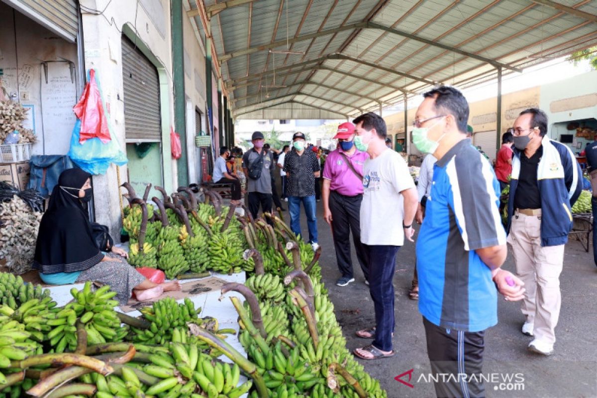 Terminal Galiran Klungkung mulai tertib