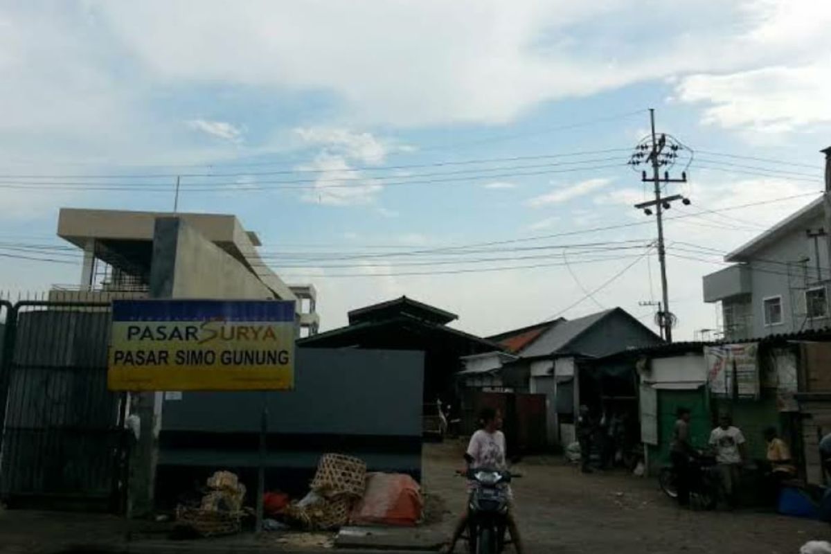 Dua pedagang positif COVID-19, Pasar Simo dan Pasar Simo Gunung Surabaya ditutup