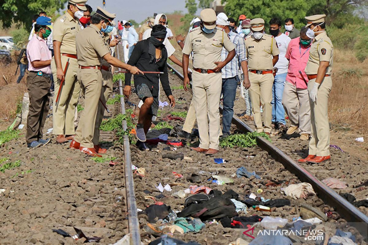 Kereta api di India hantam sekelompok pekerja migran yang tidur di lintasan rel, 14 orang tewas