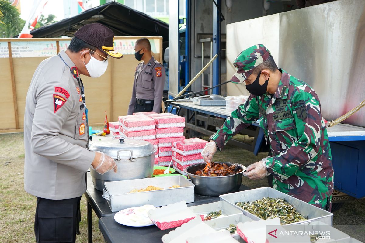 Dapur umum Polda Gorontalo siapkan 1.000 paket makanan buka puasa