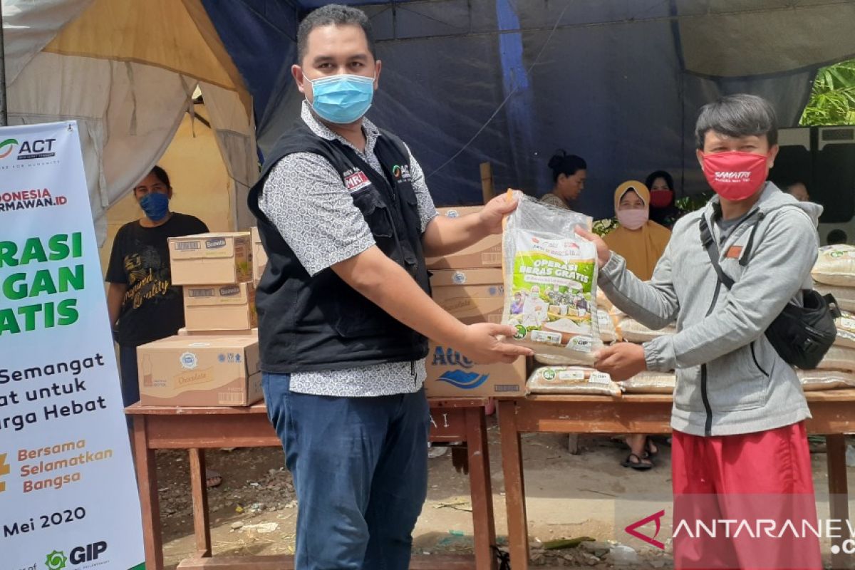 ACT-JNE beri bantuan dapur umum COVID-19 Bekasi