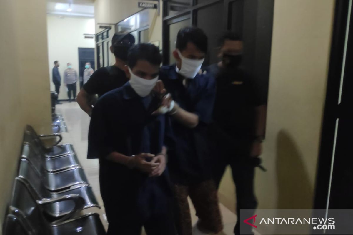 Gadis 19 tahun jadi korban ditikam 12 kali pakai pisau lipat di sebuah hotel