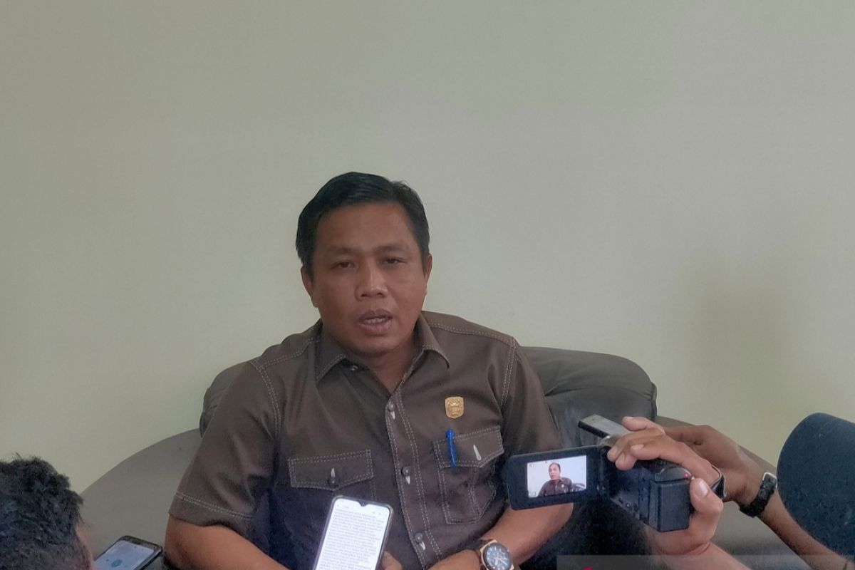 DPRD Siak dukung 50 persen anggaran OPD dipangkas untuk COVID-19