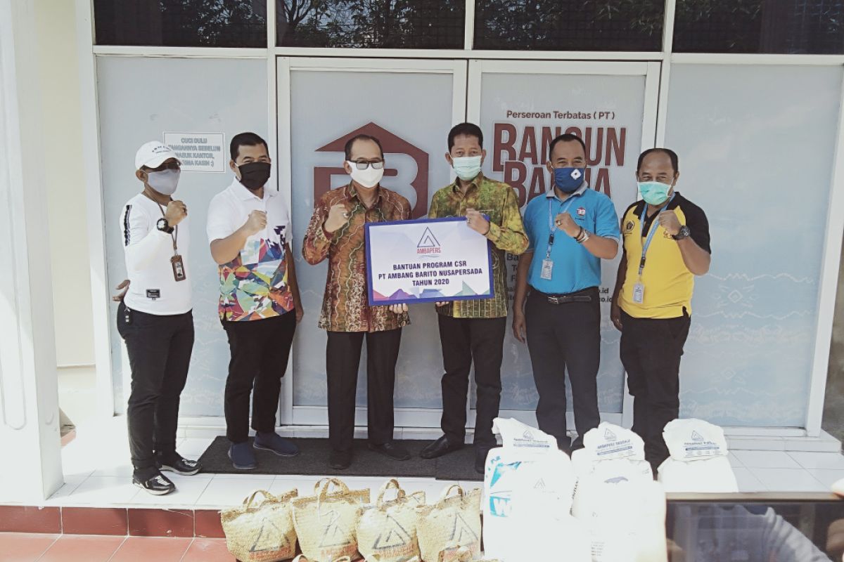 PT BBKS-Ambapers salurkan bantuan sembako ke warga terpencil