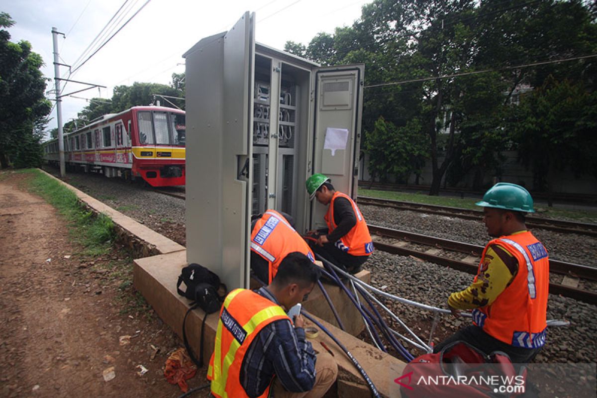 Indef: Dirut baru KAI perlu lakukan modernisasi sinyal kereta api