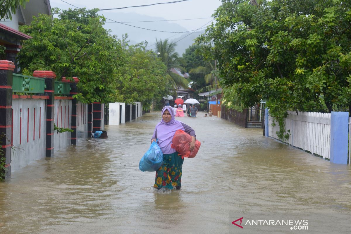 Banjir genangi sejumlah kawasan di Aceh Besar