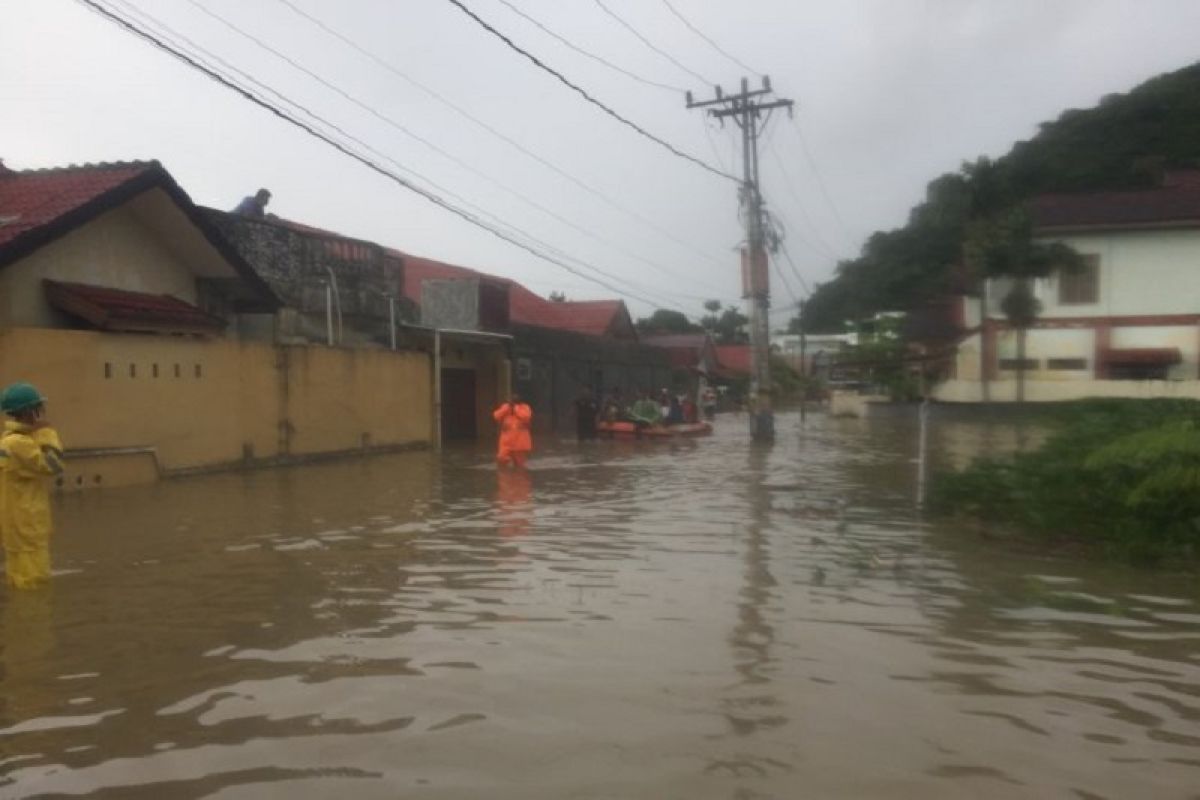 Pemkab Aceh Besar siapkan langkah evakuasi korban banjir