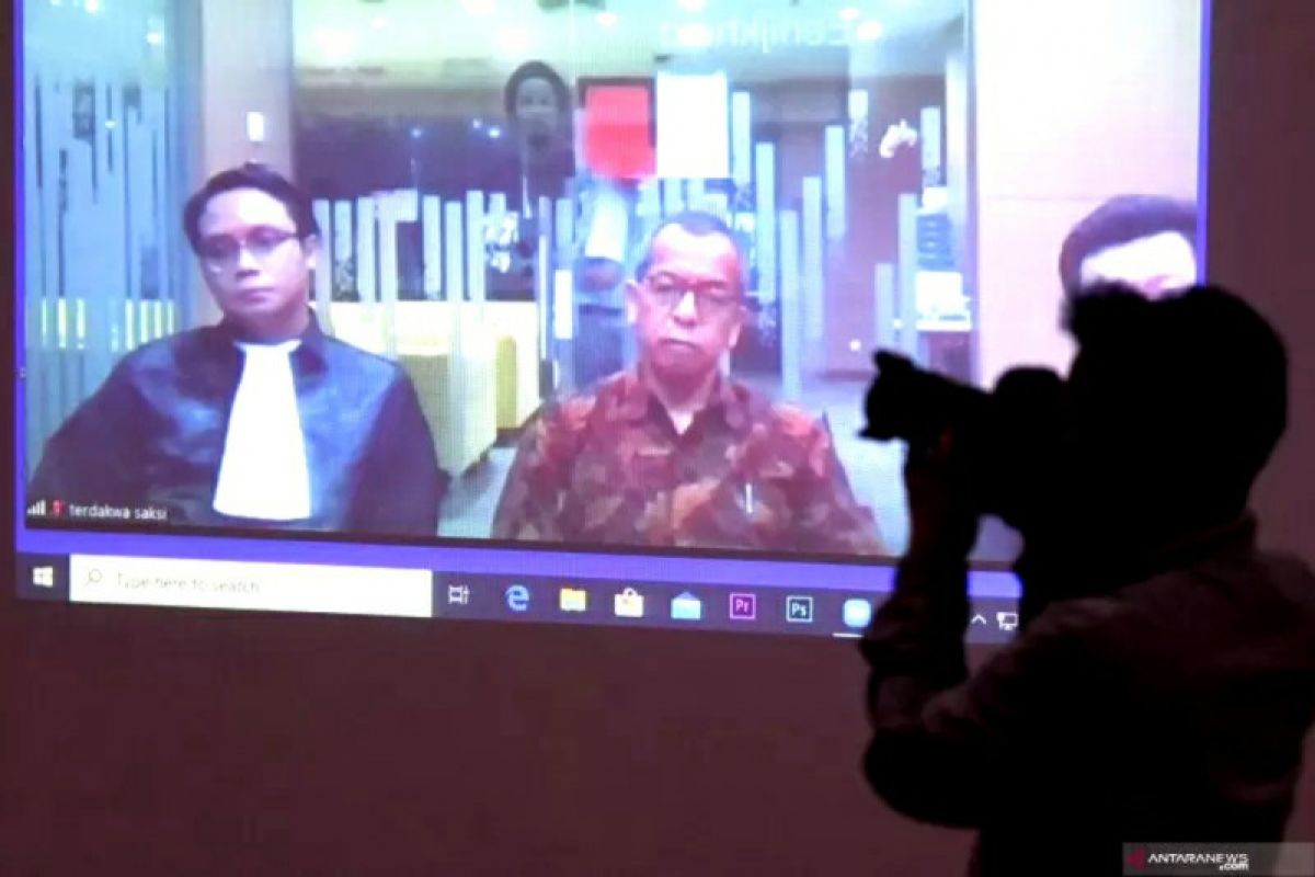 Sidang "video conference", vonis 8 tahun mantan Dirut Garuda Indonesia Emirsyah