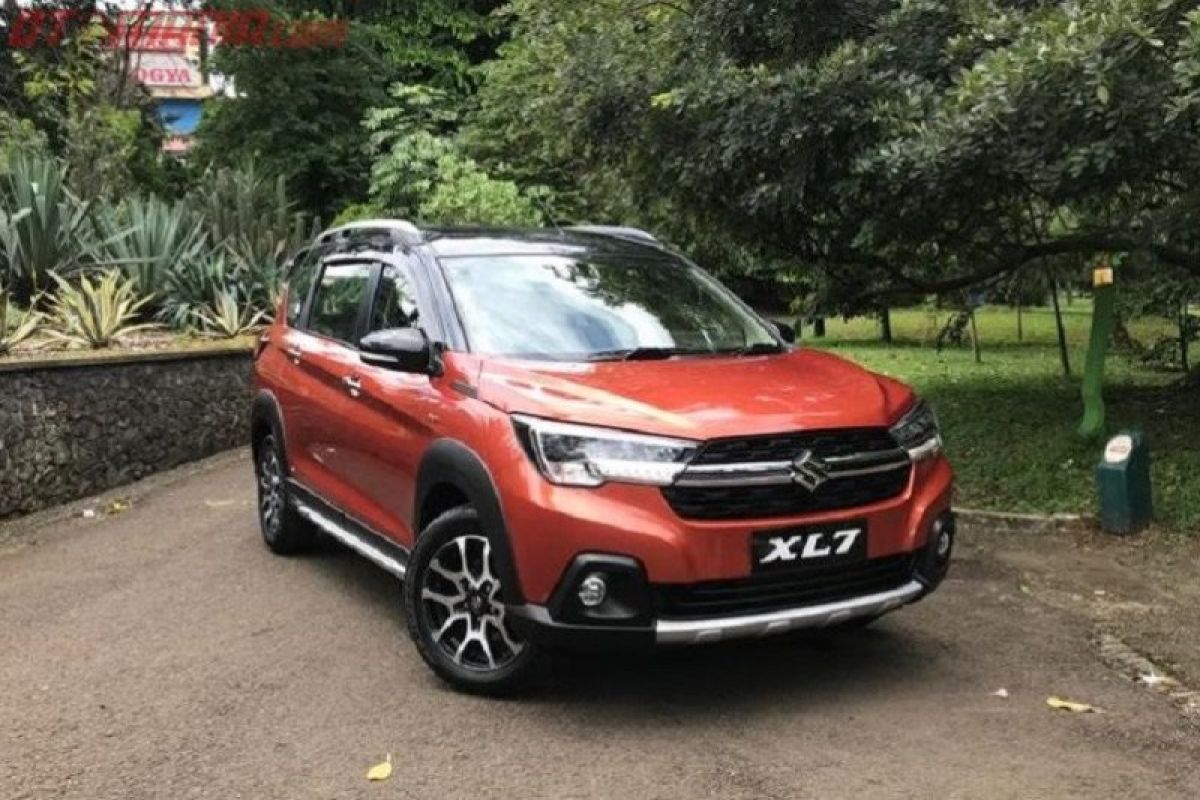 Penjualan Suzuki  meningkat berkat Carry dan XL7
