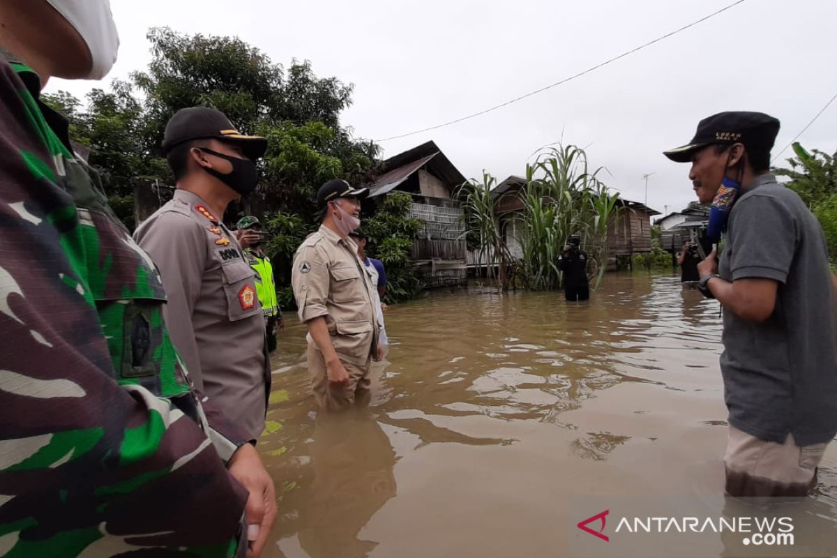 Sungai Batanghari meluap, empat kelurahan di Jambi terendam banjir