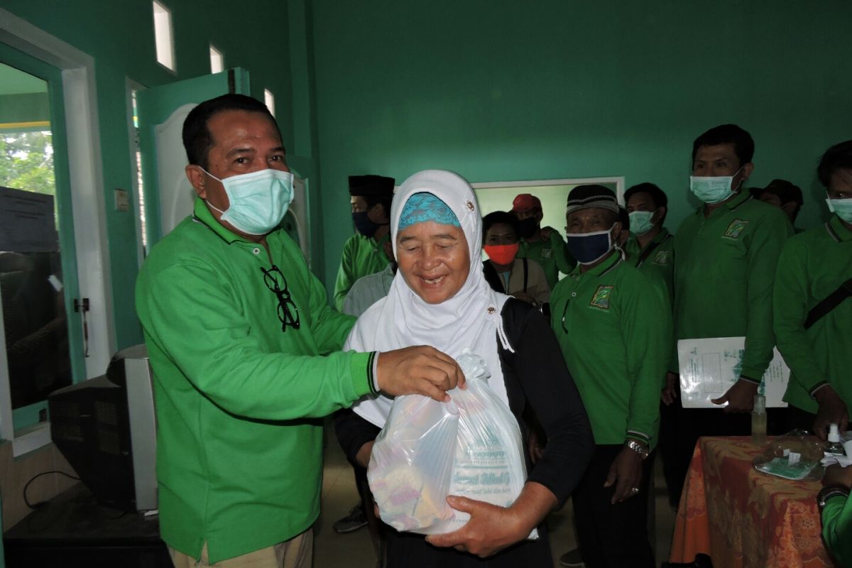 Perusda Banongan Situbondo mampu pertahankan karyawannya di tengah pandemik COVID-19