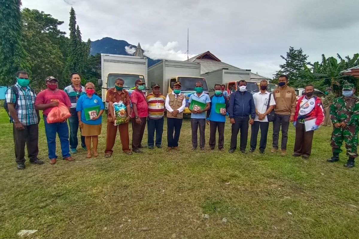 Bupati Jayapura minta Pemprov Papua koordinasikan pembagian sembako warga