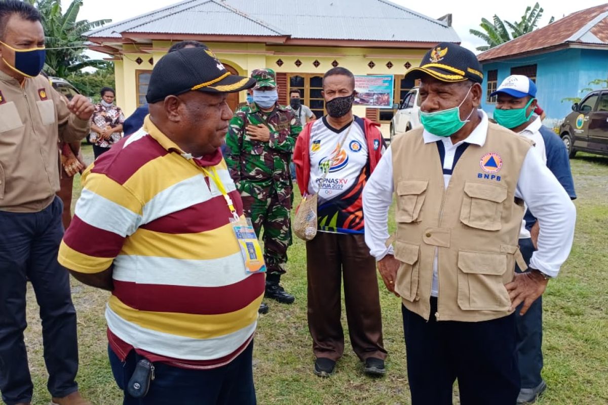 Distrik Waibhu Jayapura lakukan verifikasi data penerima BLT