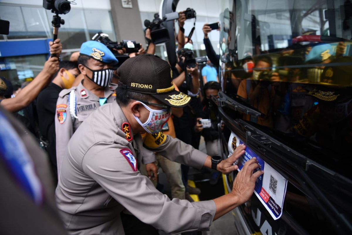 Kakorlantas pastikan penerapan protokol kesehatan bagi penumpang bus