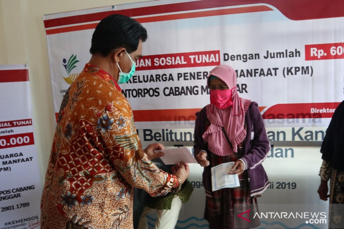 Pemkab Belitung Timur salurkan BST untuk 4.208 kepala keluarga