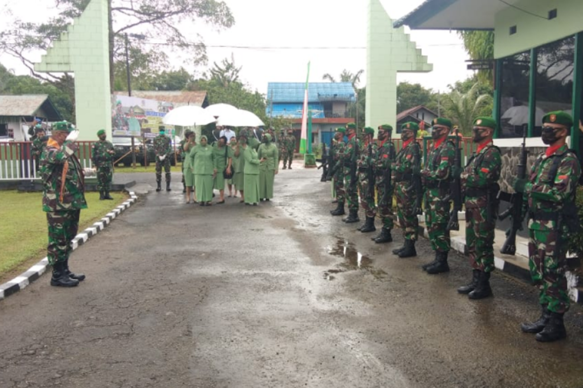 Danrem 121/ Abw kunjungan kerja ke Kapuas Hulu