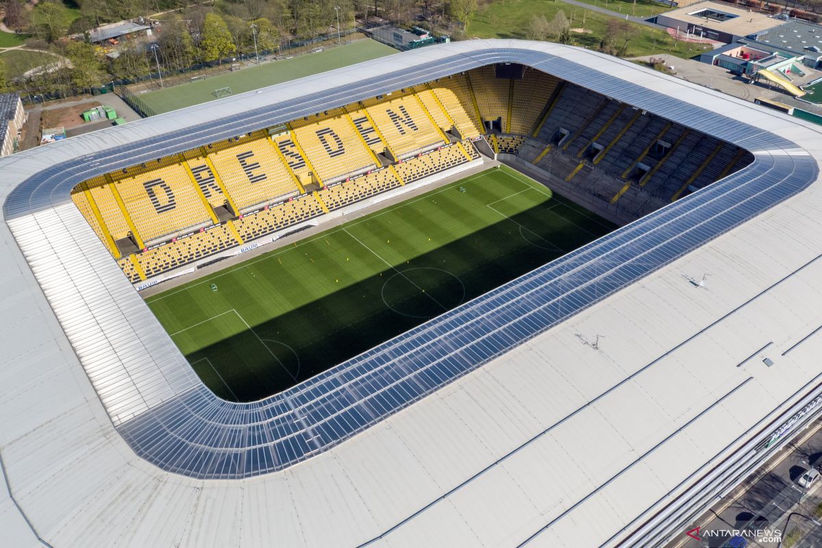 Klub Liga Jerman Dynamo Dresden karantina skuat, akibat dua kasus COVID-19