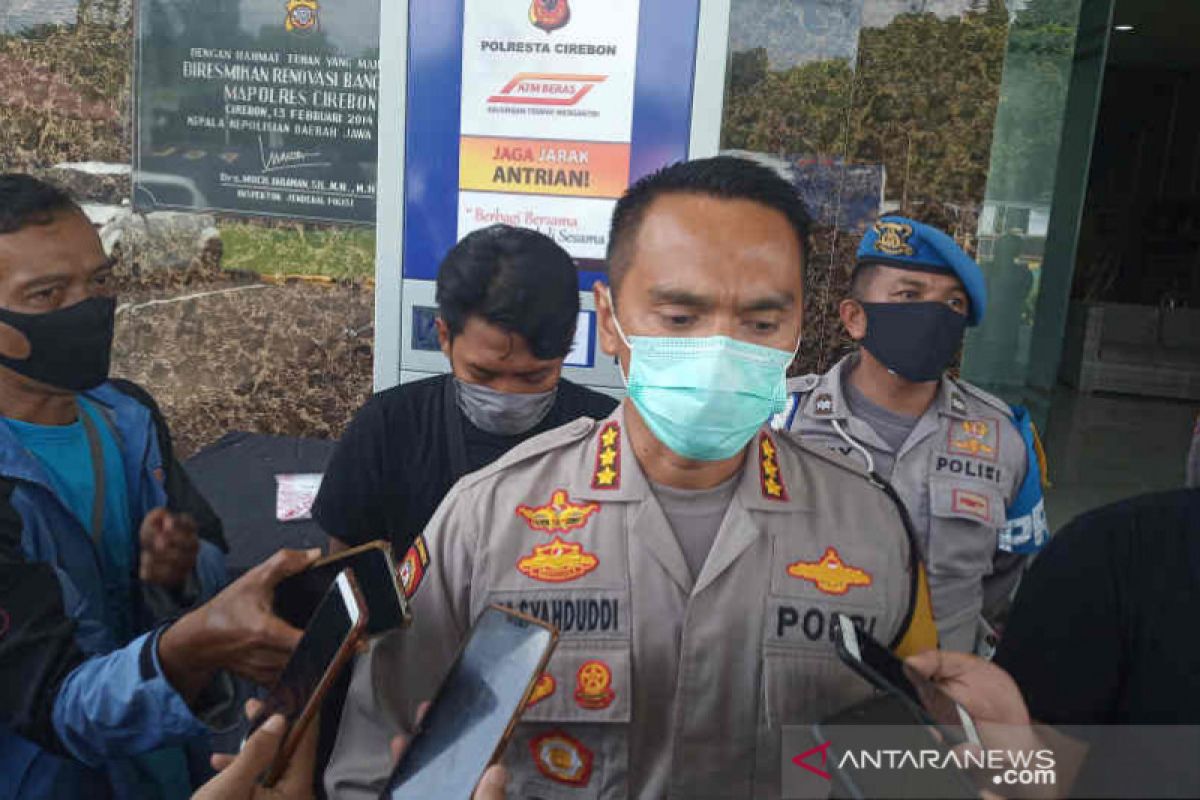 Hari kelima PSBB Polresta Cirebon perketat penjagaan di check point